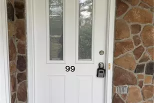 99 Chariot Ct, Piscataway Township, NJ 08854 - Photo 2