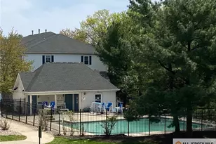 121 Waterford Dr, Edison, NJ 08817 - Photo 22