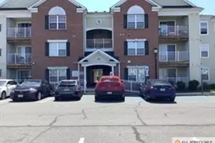 1338 Fernwood Ct, New Brunswick, NJ 08901 - Photo 1