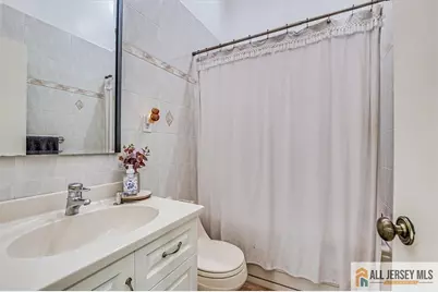146 Howard Avenue, Edison, NJ 08837 - Photo 24