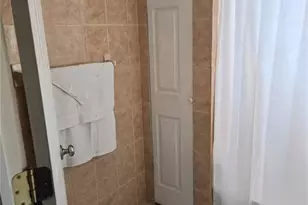 108 Belluscio St, Monroe Township, NJ 08831 - Photo 10