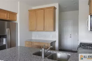 95 Robeson St, Somerville, NJ 08876 - Photo 10