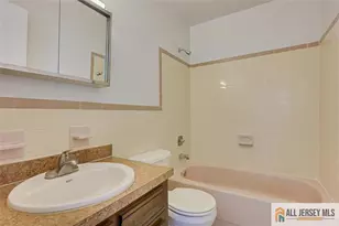 7107 Hana Rd, Edison, NJ 08817 - Photo 28