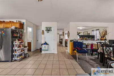 643 Drake Avenue, Middlesex, NJ 08846 - Photo 12