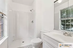 15 Lindsey Cir, Old Bridge Township, NJ 08857 - Photo 20