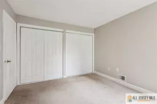 15 Lindsey Cir, Old Bridge Township, NJ 08857 - Photo 16