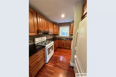 400 Rivercrest Drive, Piscataway Township, NJ 08854 - Photo 12