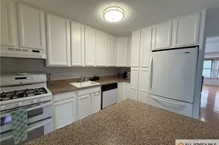 542 Fairfield Rd, East Windsor Township, NJ 08520 - Photo 6