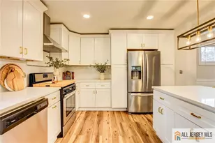 22 Mansfield Ave, East Brunswick Township, NJ 08816 - Photo 12