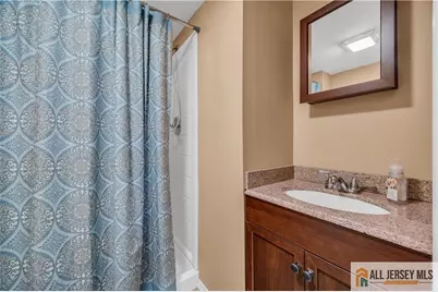 10 Lily Street, Sayreville, NJ 08859 - Photo 28