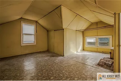 248 W 3rd Avenue, Roselle, NJ 07203 - Photo 24