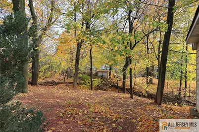 100 Lawrence Avenue, Highland Park, NJ 08904 - Photo 30