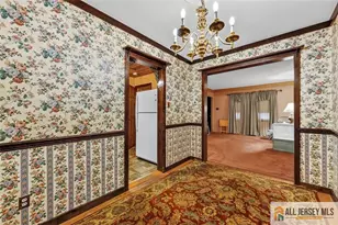587 Ellis Pl, Woodbridge Township, NJ 07095 - Photo 8