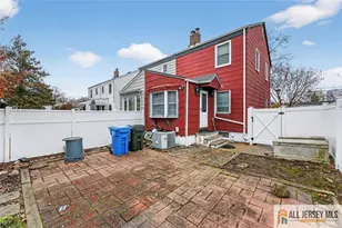 587 Ellis Pl, Woodbridge Township, NJ 07095 - Photo 24