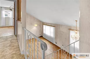 85 Whitman St, Carteret, NJ 07008 - Photo 12