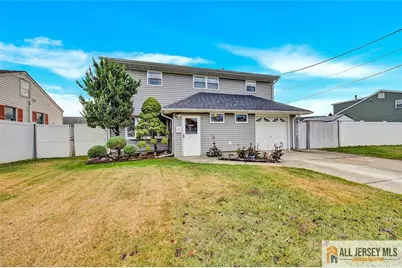 85 Whitman Street, Carteret, NJ 07008 - Photo 2