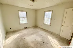 323 Concord Ave, Ewing Township, NJ 08618 - Photo 4