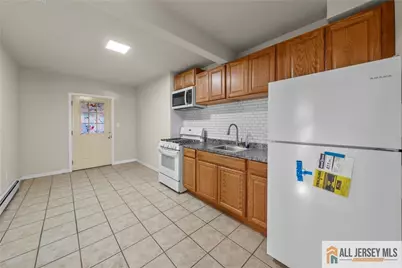 2102 Woodbridge Avenue #2, Edison, NJ 08817 - Photo 4