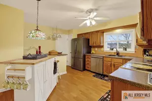 5 Wingate Ct, Monroe Township, NJ 08831 - Photo 22