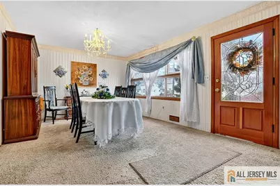 84 S Inman Avenue, Avenel, NJ 07001 - Photo 4