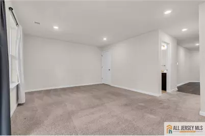 504 E International Road #504, Monroe Township, NJ 08831 - Photo 6
