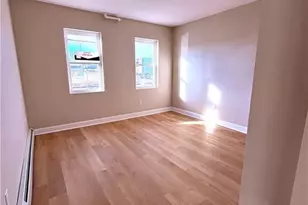 402 Lawrence St, Perth Amboy, NJ 08861 - Photo 2