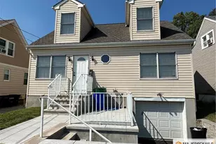 16 Albourne St, South River, NJ 08882 - Photo 2