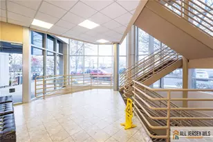 2 State Route 27 Hwy, Edison, NJ 08820 - Photo 2