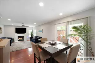 160 Buttonwood Dr, Piscataway Township, NJ 08854 - Photo 12