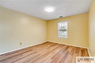 49 Tanglewood Ct, South Brunswick Township, NJ 08852 - Photo 16