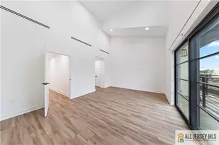 2 Harbor Front Plaza, Elizabeth, NJ 07206 - Photo 12