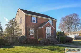 245 Carteret Ave, Carteret, NJ 07008 - Photo 4