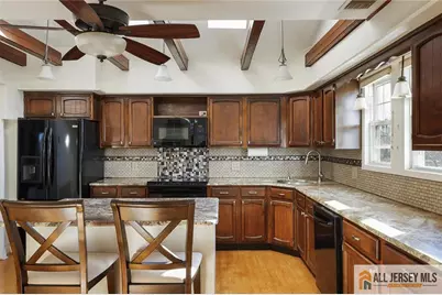 245 Carteret Avenue, Carteret, NJ 07008 - Photo 24