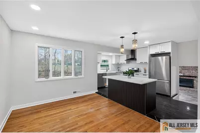 707 Warfield Road, North Plainfield, NJ 07063 - Photo 8