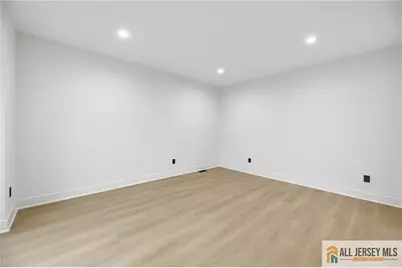 5 Hackett Drive, Edison, NJ 08820 - Photo 8