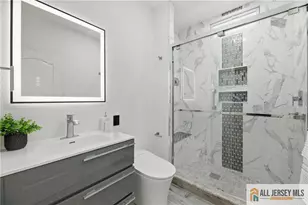 5 Hackett Dr, Edison, NJ 08820 - Photo 28