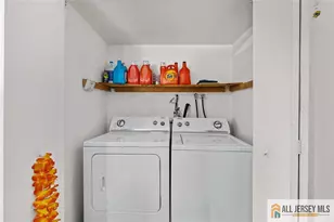 2605 Merrywood Dr, Edison, NJ 08817 - Photo 16