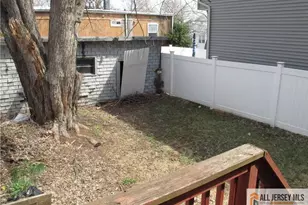 350 Summit Ave, Perth Amboy, NJ 08861 - Photo 8