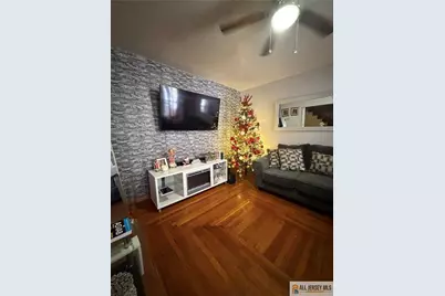 350 Summit Avenue, Perth Amboy, NJ 08861 - Photo 2