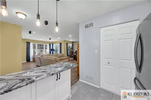 65 Pennsylvania Way, North Brunswick Township, NJ 08902 - Photo 14