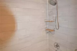 49 Farnham Square, Sayreville, NJ 08859 - Photo 16