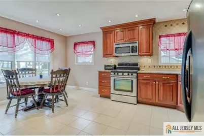 499 Old Stage Road, Spotswood, NJ 08884 - Photo 8