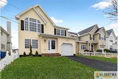 63 Scarlet Drive, Sayreville, NJ 08859 - Photo 4