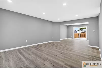 63 Scarlet Drive, Sayreville, NJ 08859 - Photo 12