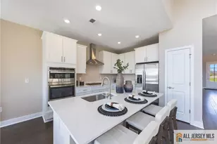 114 Fillmore Dr, Monroe Township, NJ 08831 - Photo 8