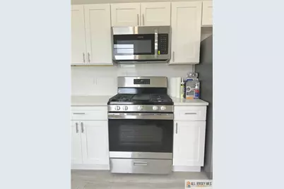 588 Livingston Avenue #2A, North Brunswick Township, NJ 08902 - Photo 6