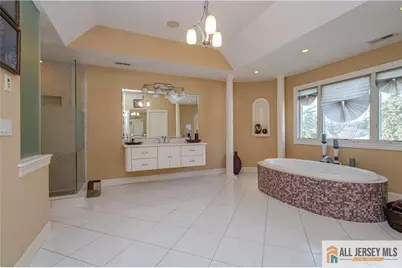 53 Princeton Avenue, Colonia, NJ 07067 - Photo 28