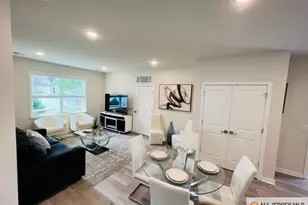 463 Old Post Rd, Edison, NJ 08817 - Photo 6