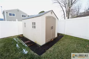 18 Cherbar Ct, Colonia, NJ 07067 - Photo 44