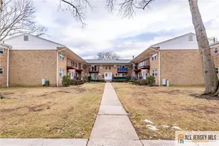 187 Evergreen Rd, Edison, NJ 08820 - Photo 30